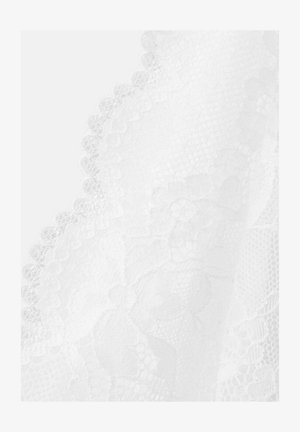 Weißer Spitzenstoff mit floralen Mustern und gewellten Kanten, mit filigranen Netz- und Stickereidetails.