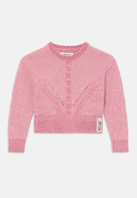 Maglione cropped rosa con scollo rotondo, motivo a maglia testurizzato, dettagli a cavo e polsini a costine con etichetta logo sul bordo inferiore.