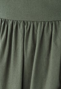 Non sélectionné, olive