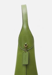 COACH BROOKLYN SHOULDER BAG - Bevásárlótáska - dark lime