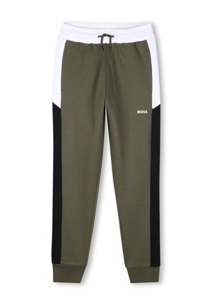 Jogging vert olive avec panneaux latéraux blancs et noirs, taille élastique avec cordon, poignets côtelés et logo "BOSS" sur la cuisse gauche.