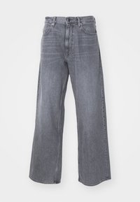 TYPE - Loose Jeans - worn in rock