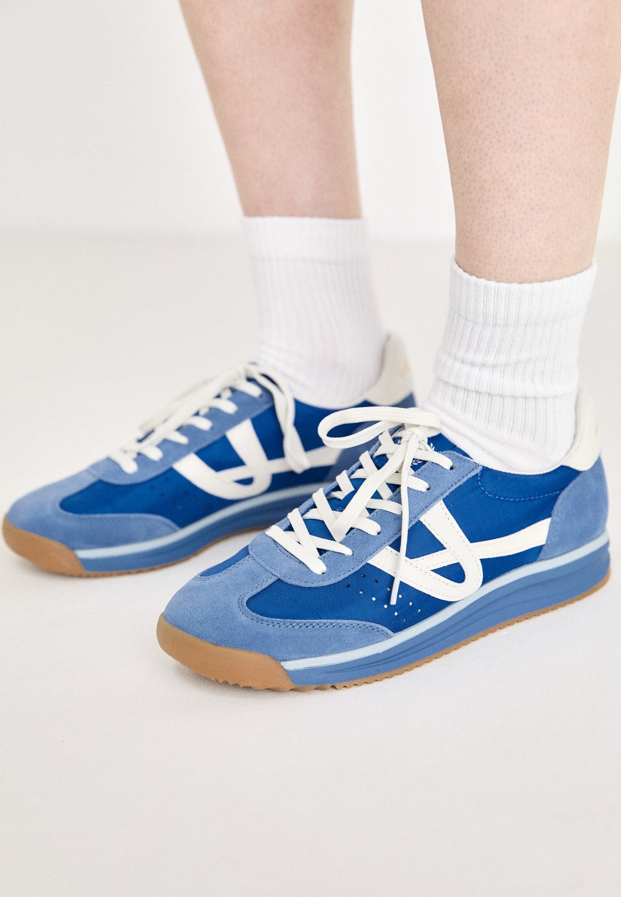 STEPCOUNT 