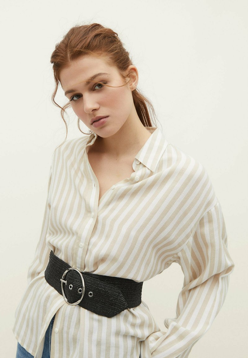 Stradivarius RAFFIA Braided belt black Zalando.de