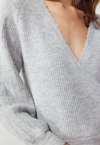 Anna Field Strikkegenser - mottled light grey