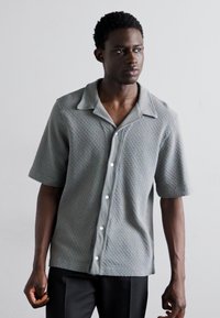 OFFICINE GENERALE KAI POLO TEXTURED - Srajca - iron grey