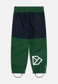 Selecionado, pine green
