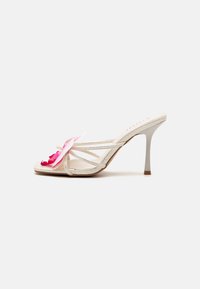 MADINA - Heeled mules - white
