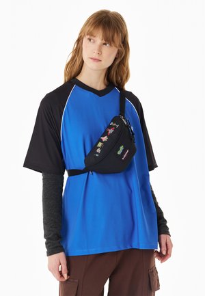 Eastpak, SPRINGER UNISEX - Riñonera - line up