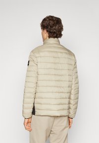 Calvin Klein SIDE LOGO JACKET - Veste mi-saison - eucalyptus