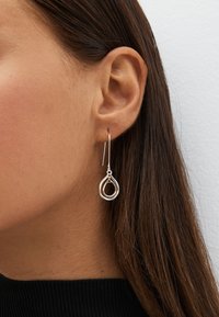 Next SHAPED DROP  - Cercei - gold silver tone