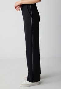 Jimmy Key Trainingsbroek - black