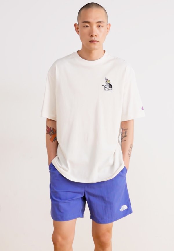 SHORT - Shorts - indigo plum3