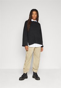 ONLY ONLLOUISE LONG - Jumper - black
