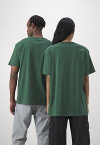 Thumbnail Image 5