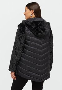 Fiorella Rubino Cappotto invernale - nero