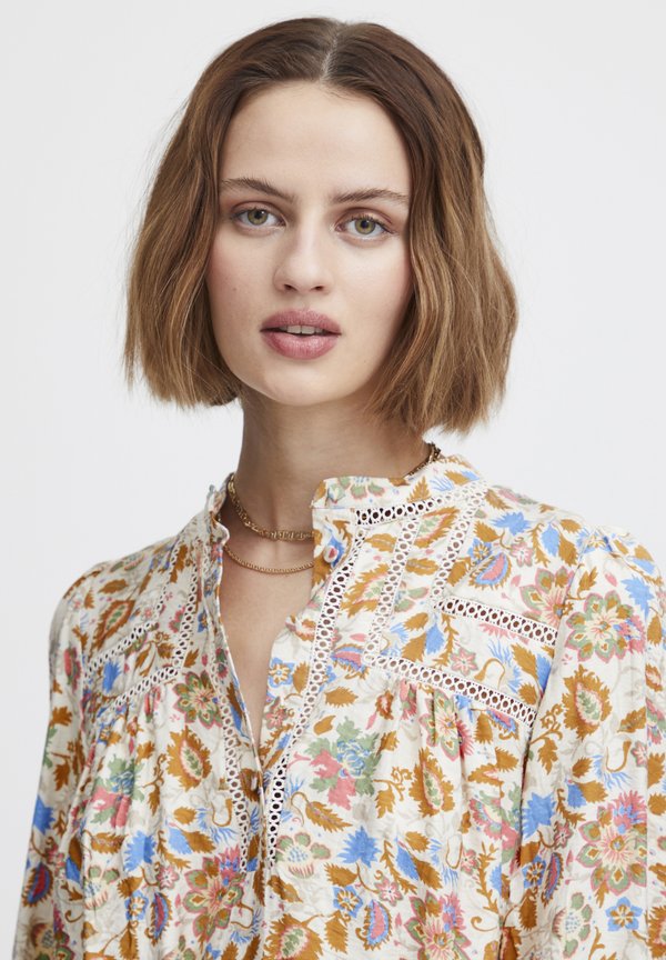 IRAVRIL - Blouse - french mood flower print4