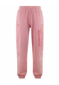 Pantalones de chándal rosa claro hechos de una tela suave con cintura y puños elásticos. Presenta el logo de Kappa y detalles de texto en una pierna.