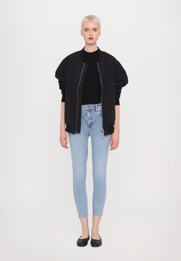 LE HIGH SKINNY CROP - Jeans Skinny Fit2