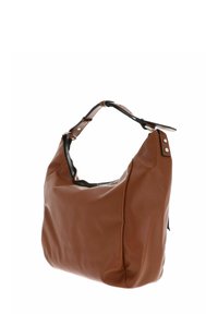 Sac à épaule en cuir brun avec une finition texturée, une seule sangle noire et une fermeture zippée sur le dessus. Présente des accents en métal argenté.