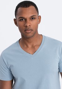 Ombre Jednoduché tričko - blue denim