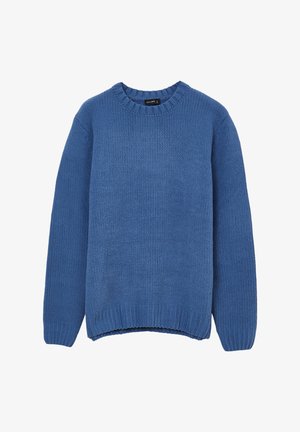Blauer gestrickter Pullover mit rundem Ausschnitt, gerippten Bündchen und Saum, ausgestattet mit einem strukturierten, weichen Stoff und einer lockeren Silhouette.