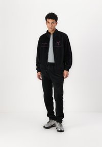 Thumbnail Image 2