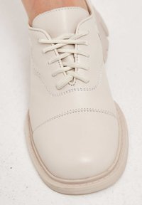 Cesare Gaspari LOAFERS - Smart lace-ups - beige