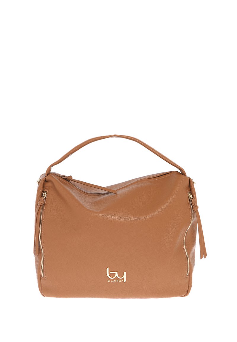 Borsa in pelle marrone con una texture morbida, forma morbida e dettagli in metallo dorato. Presenta cerniere su ciascun lato e un logo sul davanti.