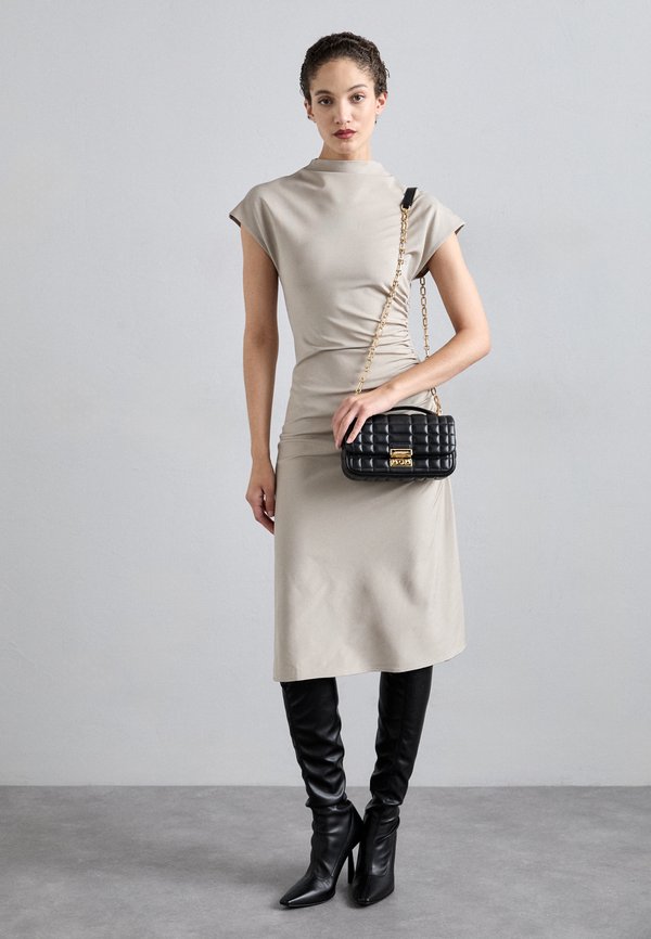 ALIZ - Jersey dress - beige3