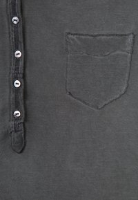 True Religion BUTTONFLY - T-shirt basique - jetblack