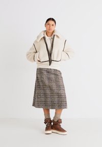 GAP FASHION JACKET - Zimní bunda - birch