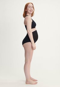 Female Engineering MATERNITY MEDIUM ABSORBENCY HIGH WAIST 
 - Mutande mestruali - black