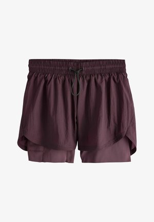 Donkerpaarse dubbel gelaagde sportshorts met elastische tailleband en zwart verstelbaar trekkoord.