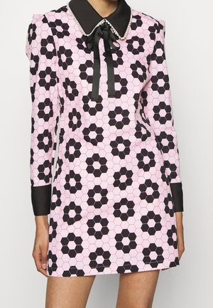 Robe de jour - light pink