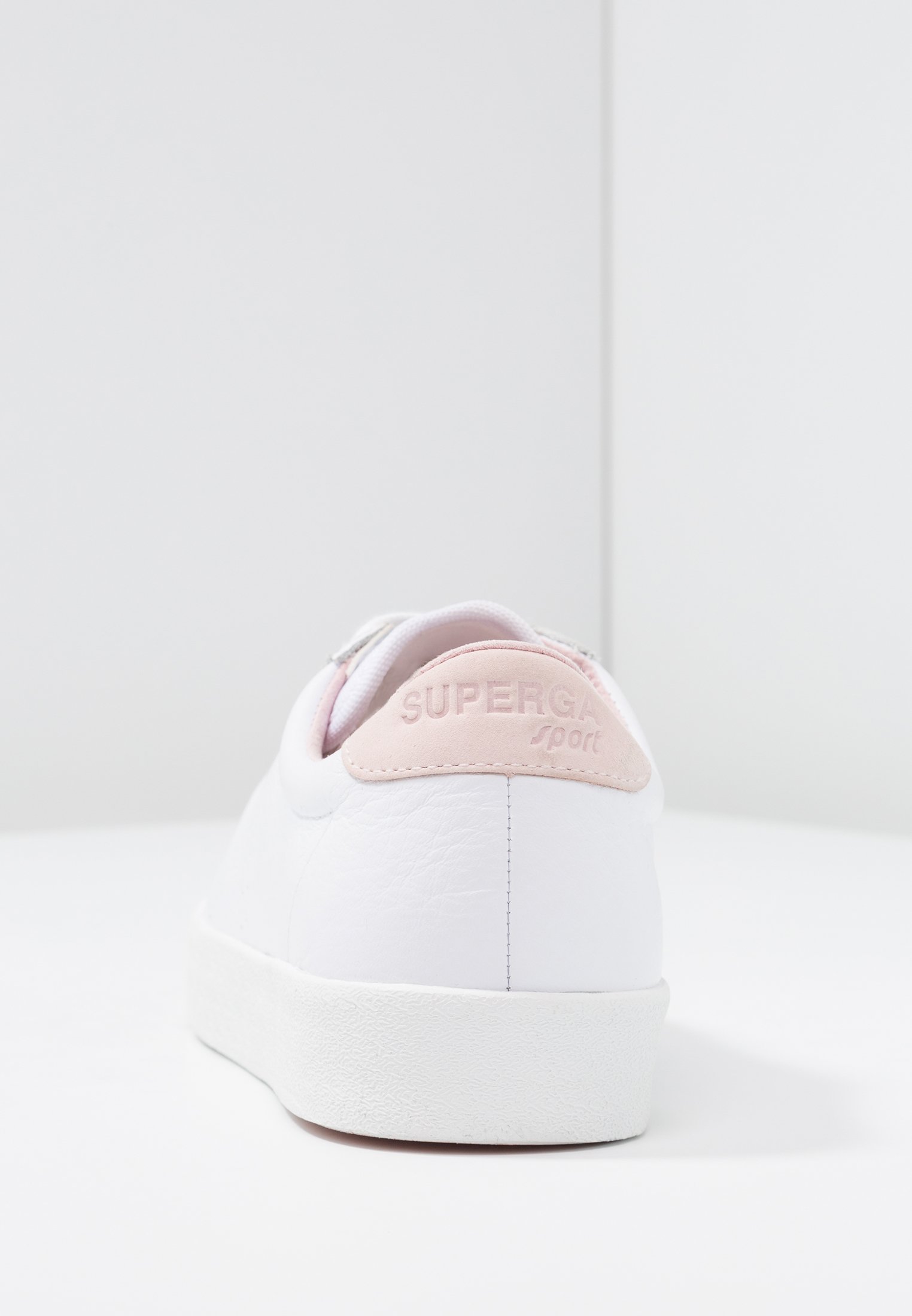 Superga 2843 Joggesko whitepink Zalando.no Superga 2843 Joggesko whitepink peach blush Zalando.no