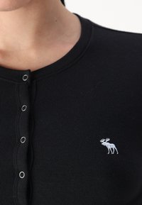 Abercrombie & Fitch CLOUD ICON  - Långärmad tröja - black beauty