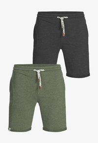 Unselected, beetle black