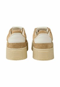 NEWD. SNEAKER - Trainers - beige