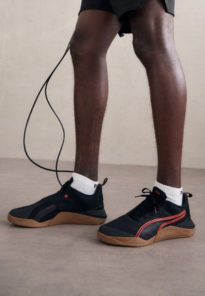FUSE 3.0 - Zapatillas de entrenamiento - black/redmazing