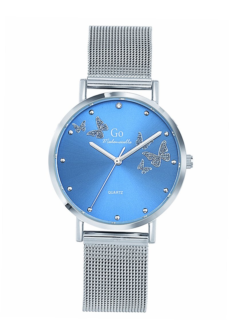 Montre à quartz avec un cadran métallisé bleu, bracelet en maille argentée, ornée de motifs de papillon et d'accents en cristal autour du cadran.