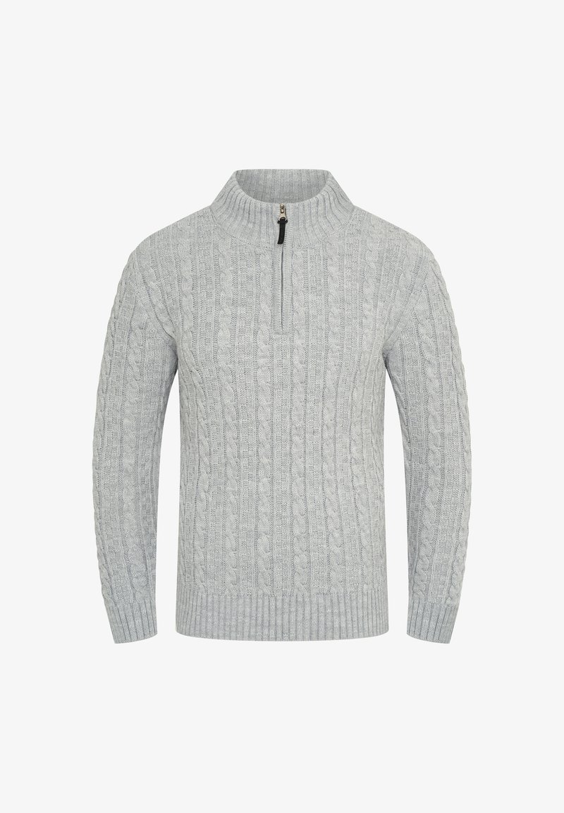 Hellgrauer gestrickter Pullover mit hohem Kragen, der einen Viertelreißverschluss und ein strukturiertes Kabelmuster aufweist. Lange Ärmel und gerippte Bündchen.