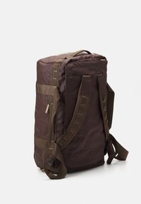 The North Face BASE CAMP VOYAGER DUFFEL 62L UNISEX - Sporttáska - smokey brown/khaki stone