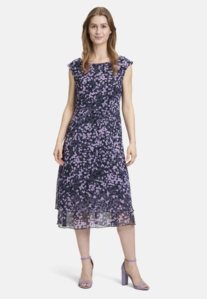 MIDI MIT STUFEN - Vestito casual - dark blue lilac