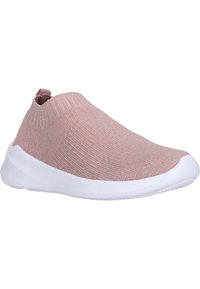 Strick-Pink Slipper mit strukturiertem Obermaterial, einem weichen, sockenähnlichen Kragen und einer weißen Gummisohle.