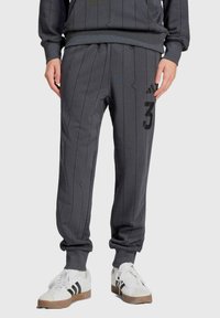 adidas Originals TRACK - Pantaloni de trening - multicolor dark grey heather