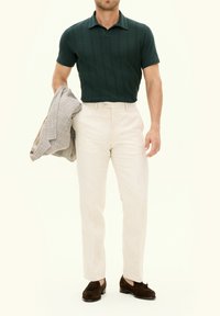 Oscar Jacobson CONNOR STRUCTURED - Polo - cinary green