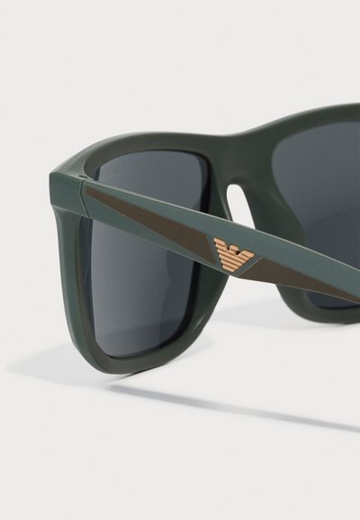 Emporio Armani Ochelari de soare - matte green