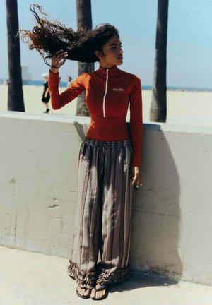 Surf Inc., MOROCCAN LOOSE, wielokolorowy
