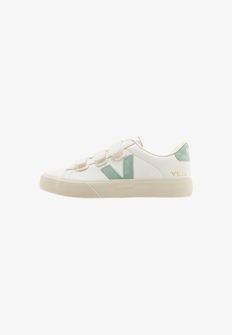 Veja RECIFE LOGO CHROMEFREE - Športni copati - extra white matcha
